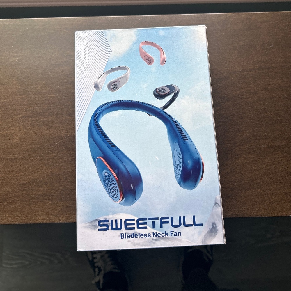 Sweetfull bladeless neck fan